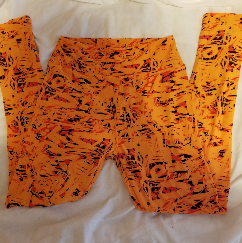 NWOT LuLaRoe Halloween Leggings OS